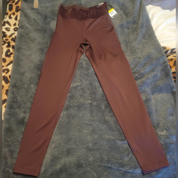 Nike Pro Training Leggings Brand New - Picture 3 of 7